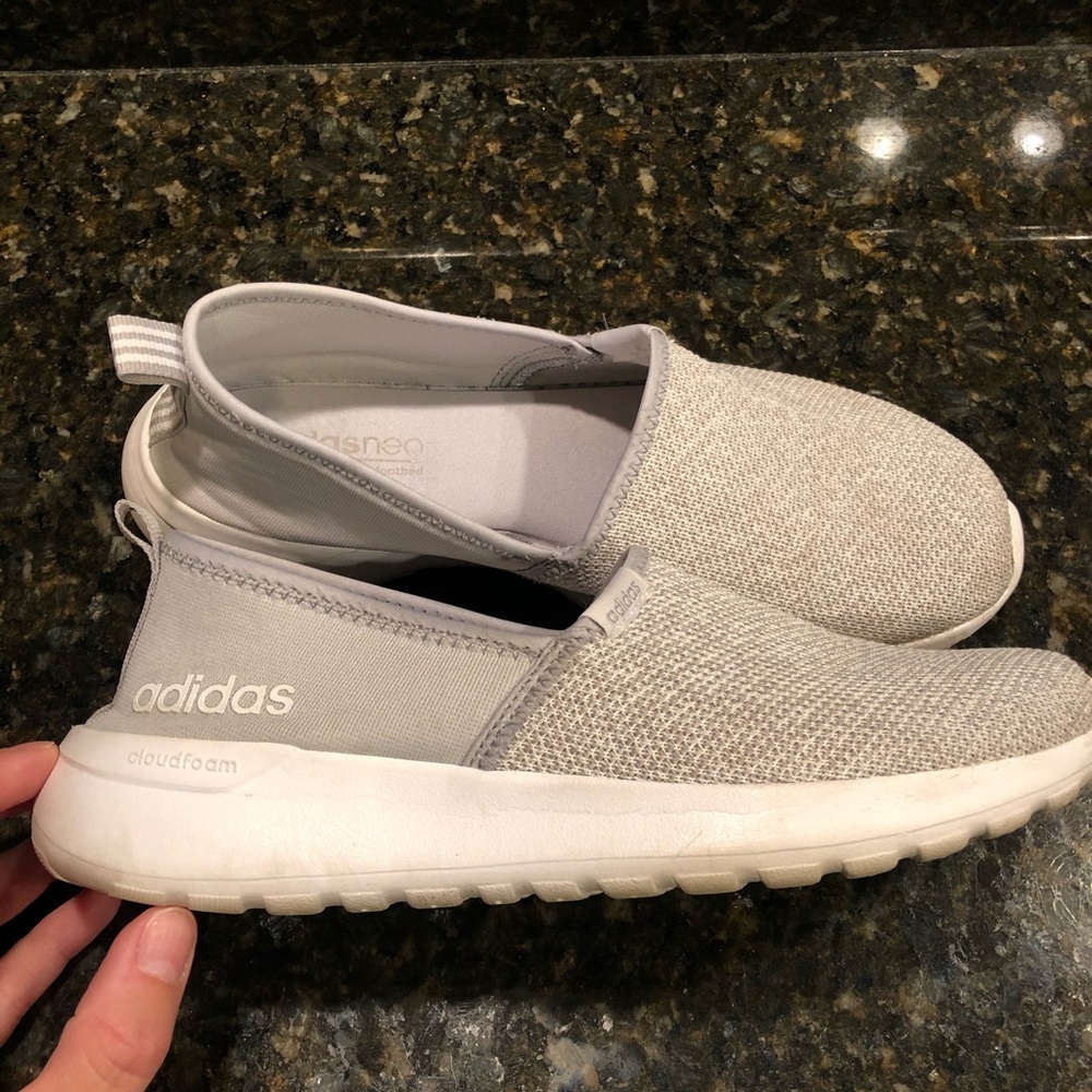 Women’s Adidas Cloudfoam Shoes 7